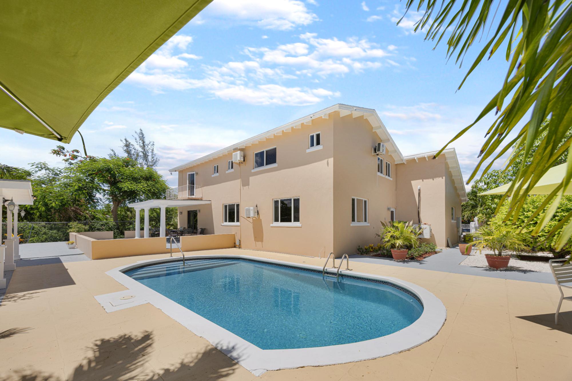 GROVELANDS ROAD Unit: 9