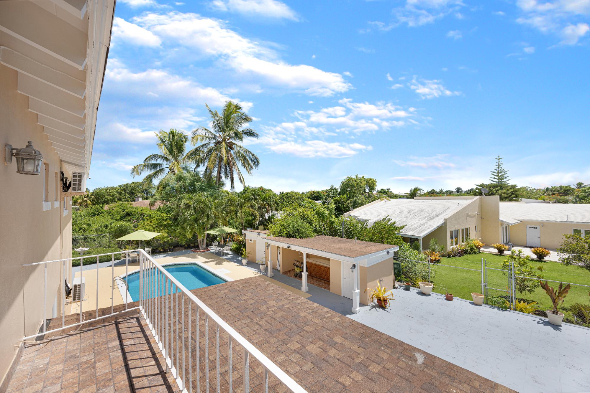 GROVELANDS ROAD Unit: 9