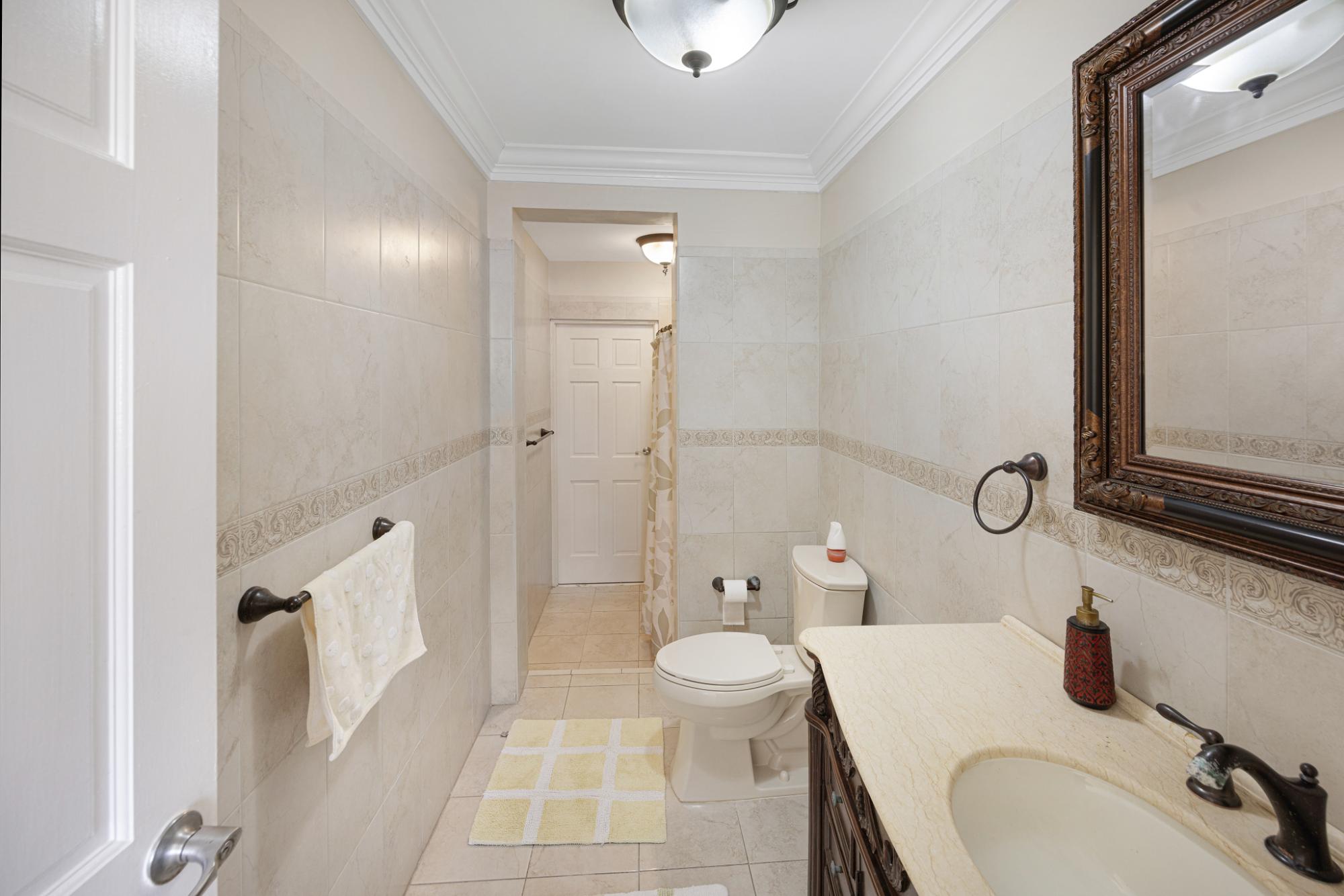 GROVELANDS ROAD Unit: 9