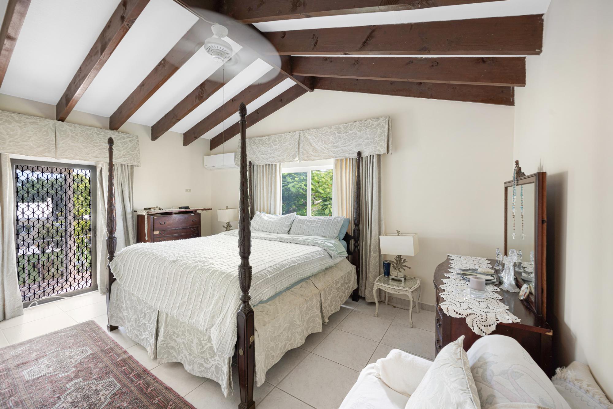 GROVELANDS ROAD Unit: 9