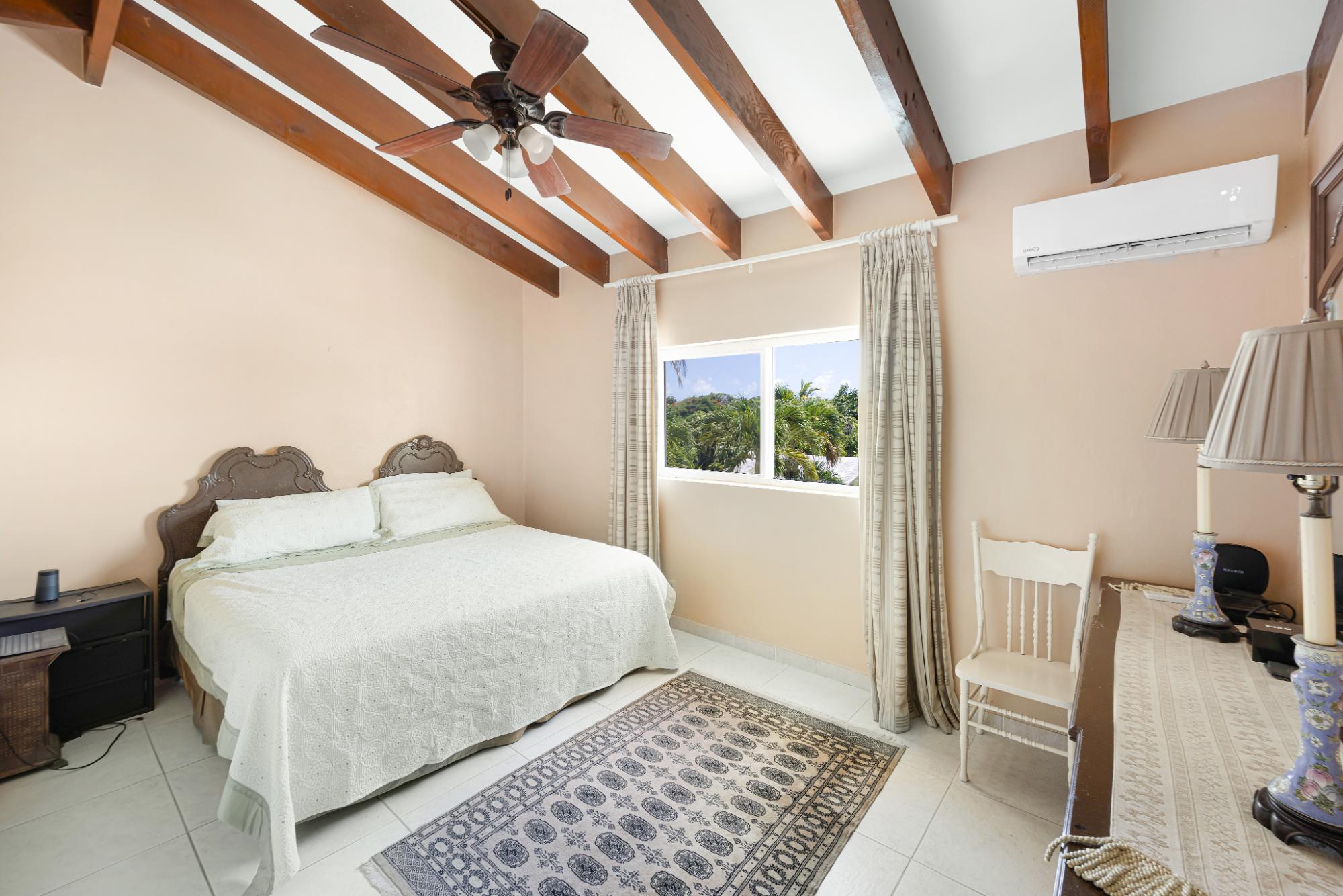 GROVELANDS ROAD Unit: 9
