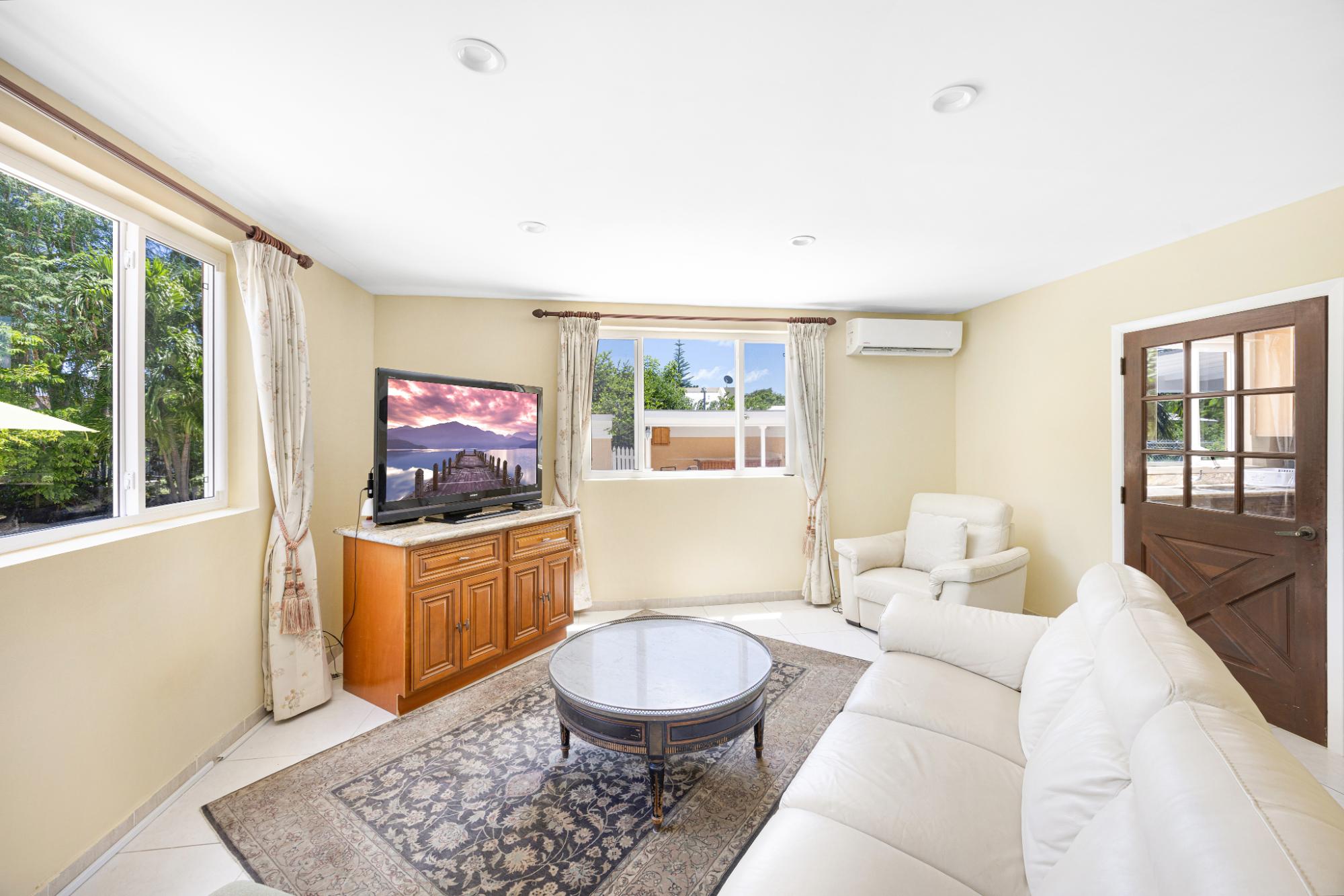 GROVELANDS ROAD Unit: 9