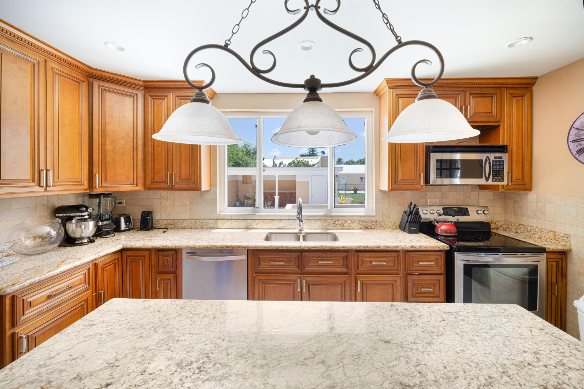 GROVELANDS ROAD Unit: 9