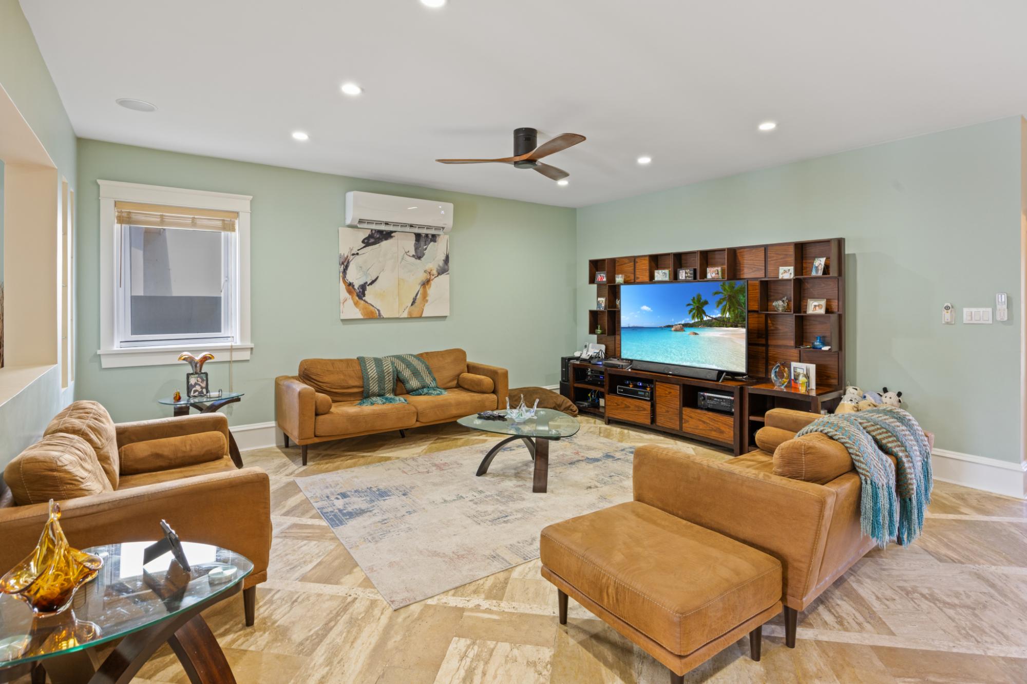 TAMRINA ROAD, SAFFRON HIL Unit: 62