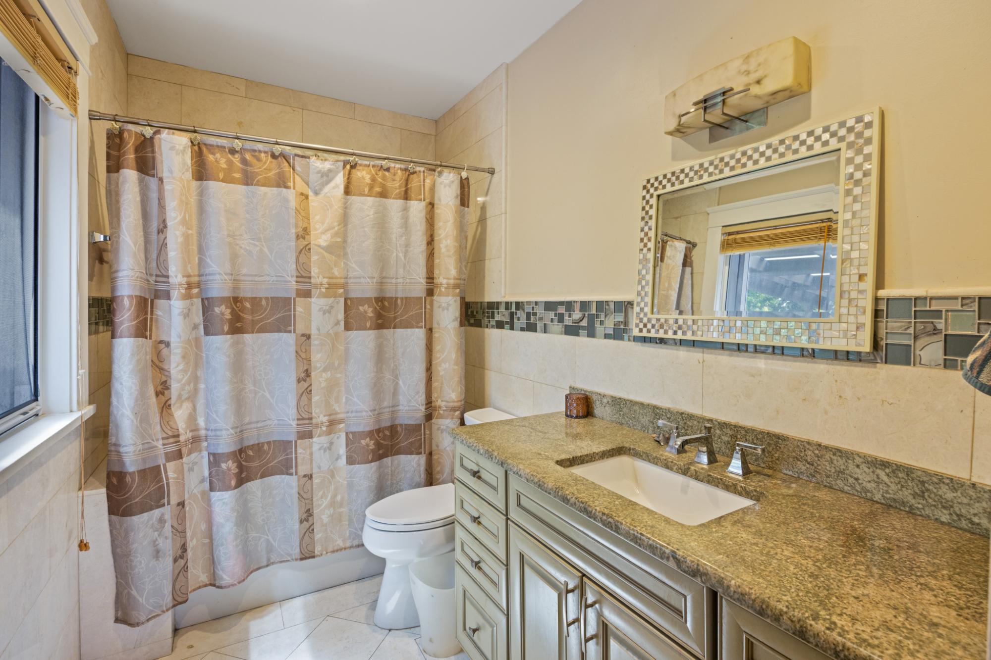 TAMRINA ROAD, SAFFRON HIL Unit: 62