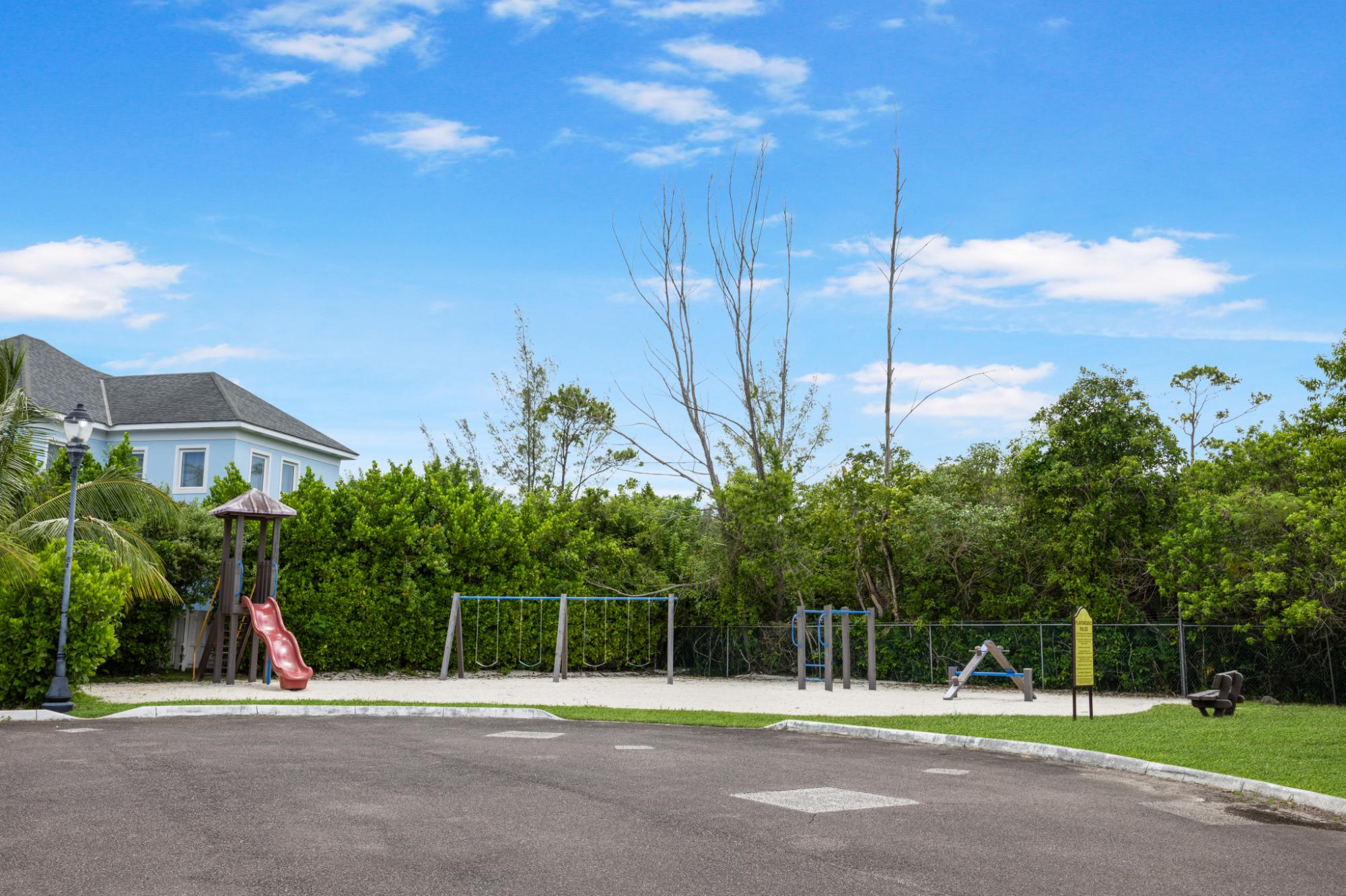 TAMRINA ROAD, SAFFRON HIL Unit: 62