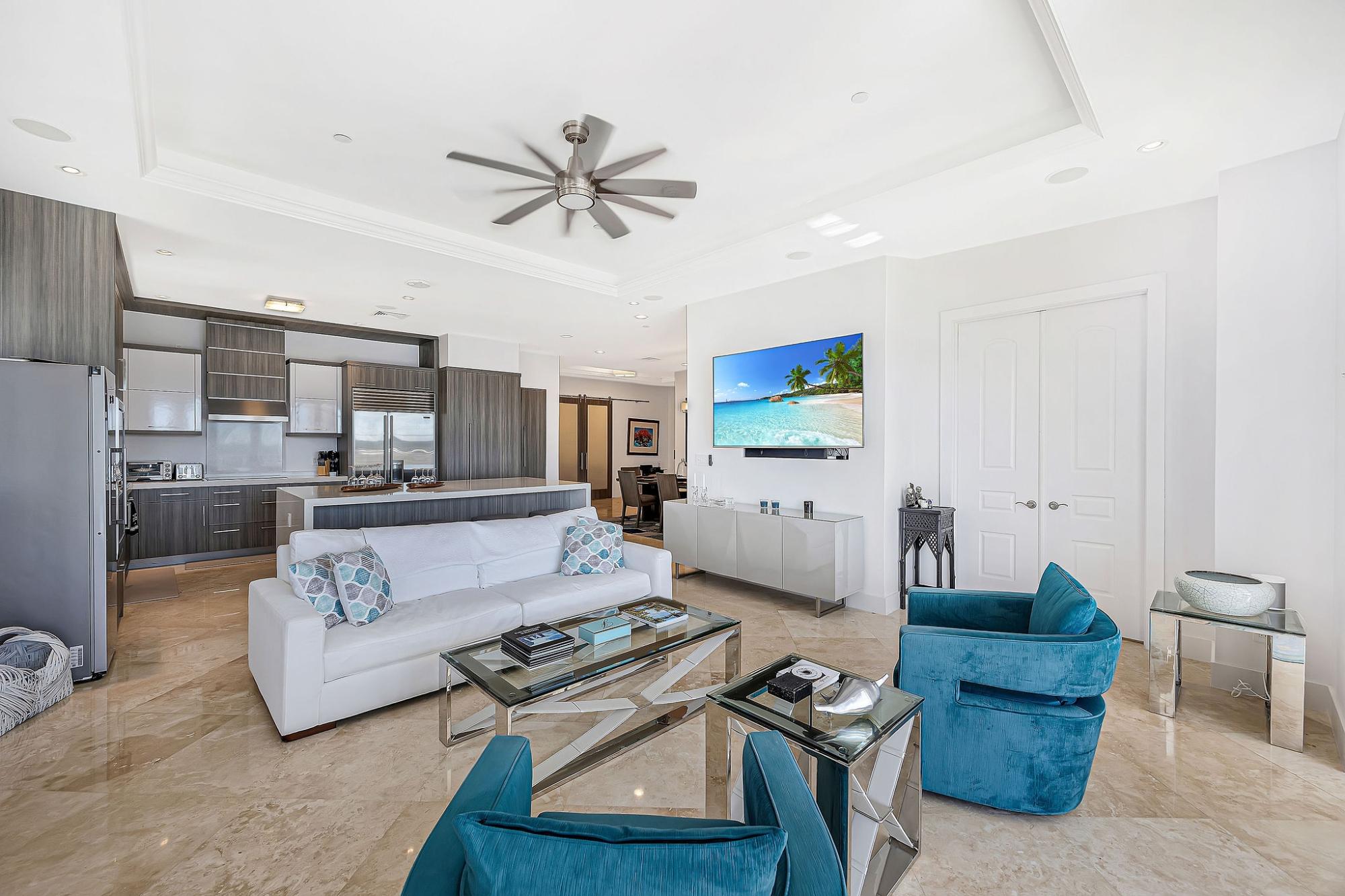 ONE OCEAN Unit: 605
