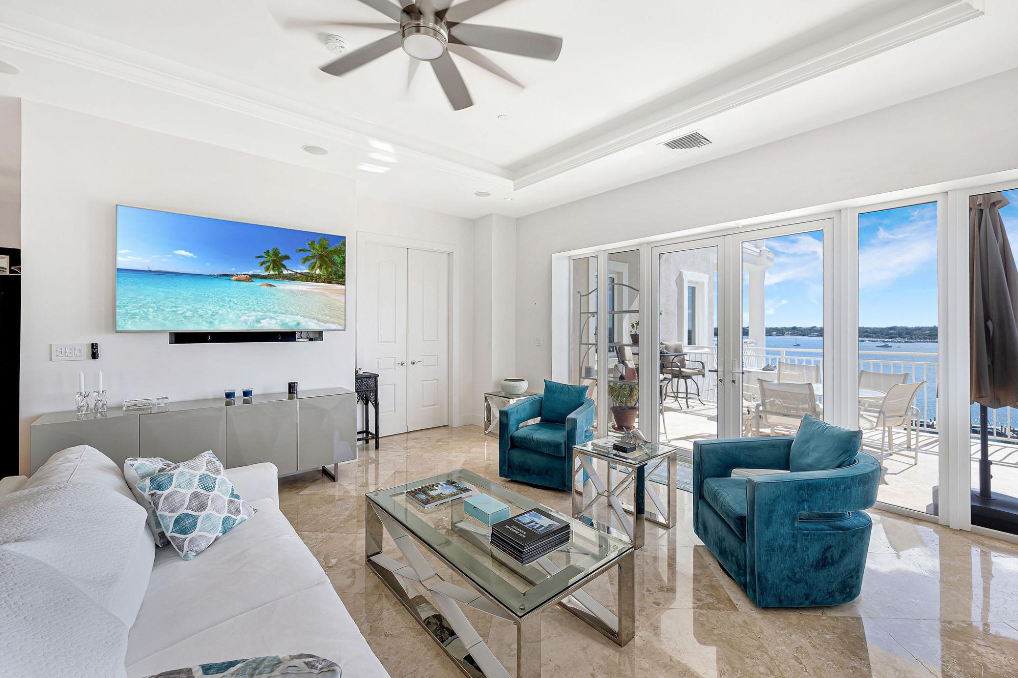 ONE OCEAN Unit: 605