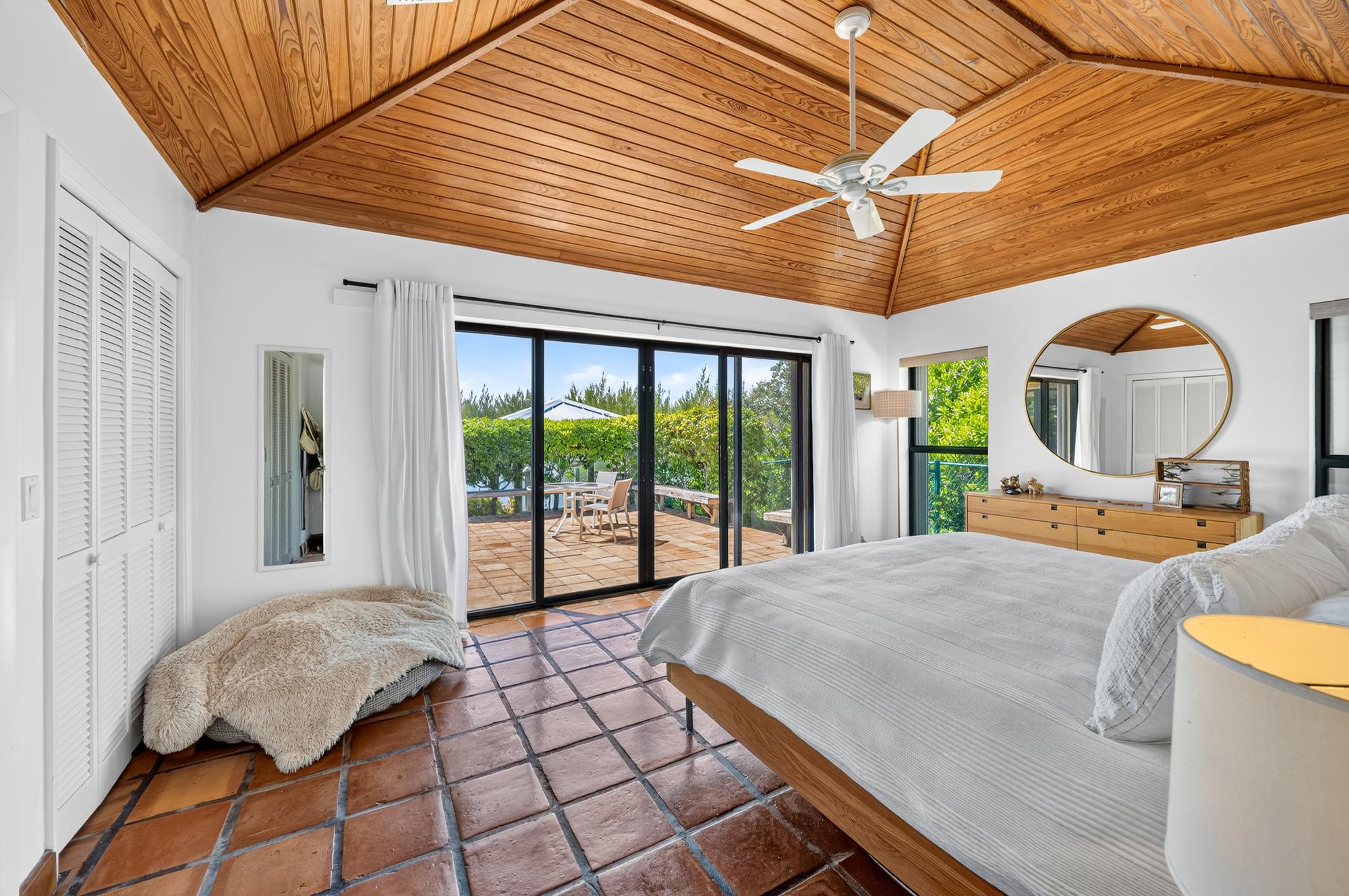 WOOD HOUSE TREASURE CAY