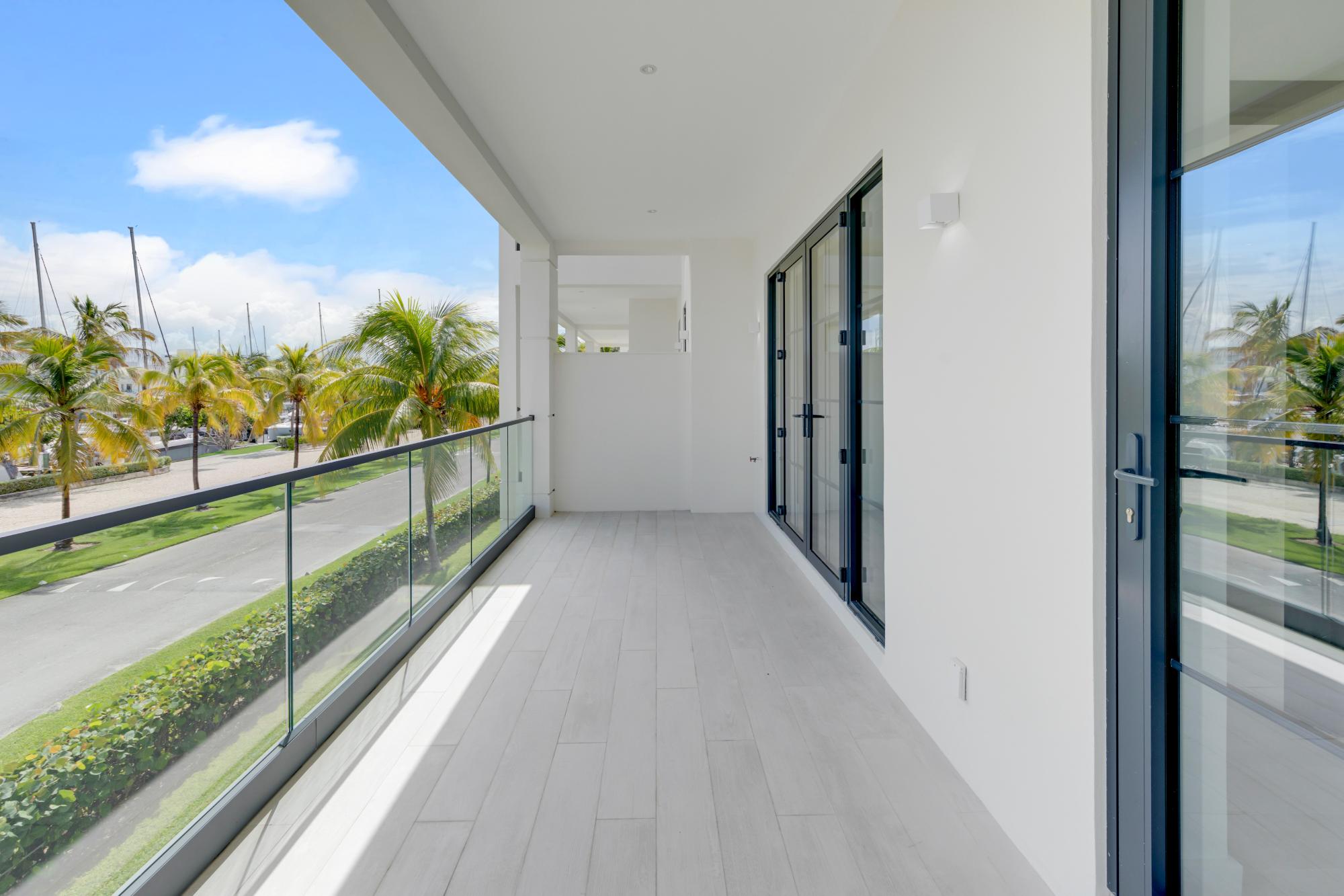 THE PALMS Unit: 105