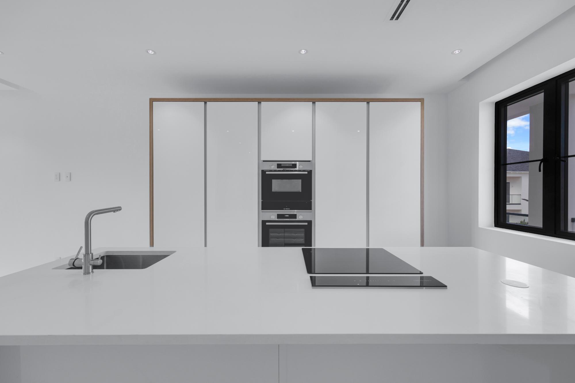 THE PALMS Unit: 105