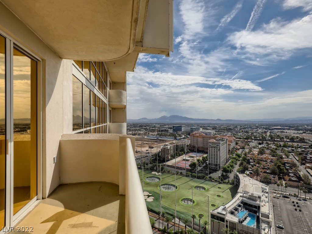 145 E Harmon Avenue Unit: 2708