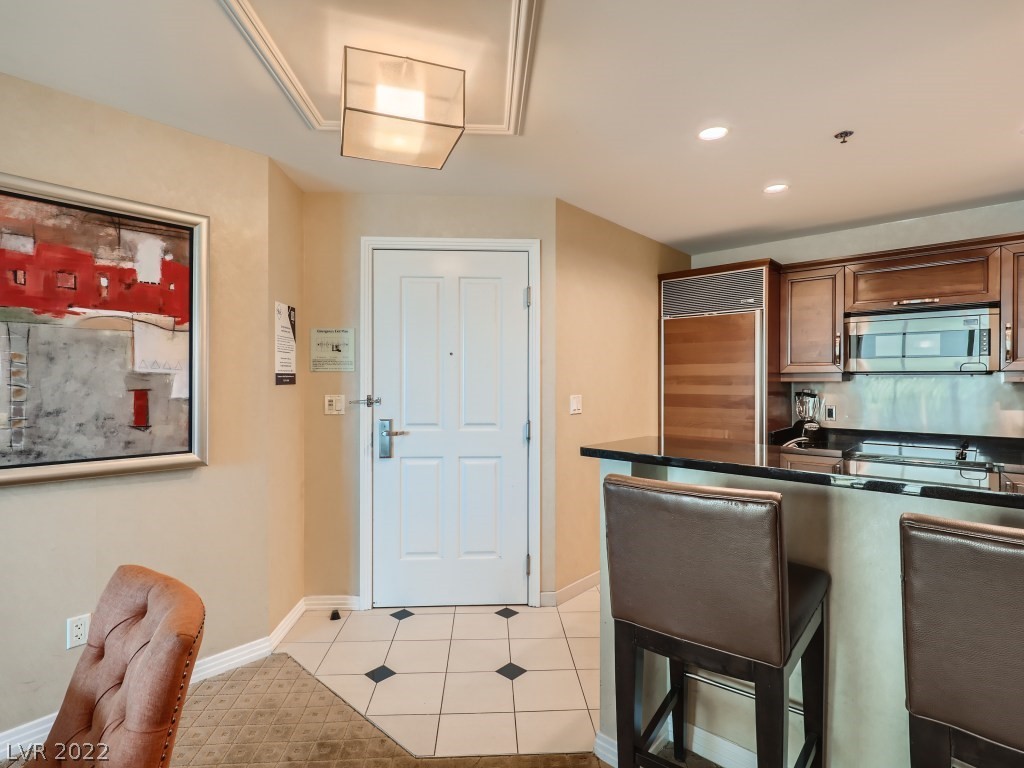 145 E Harmon Avenue Unit: 2708