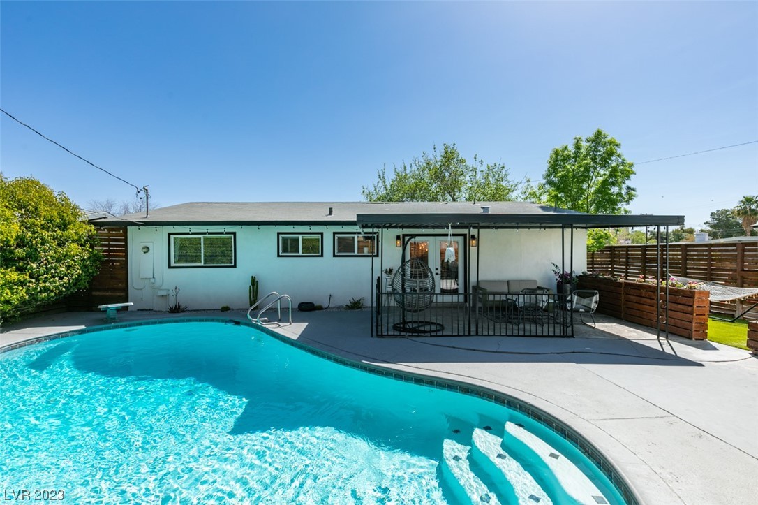 1812 Poco Way