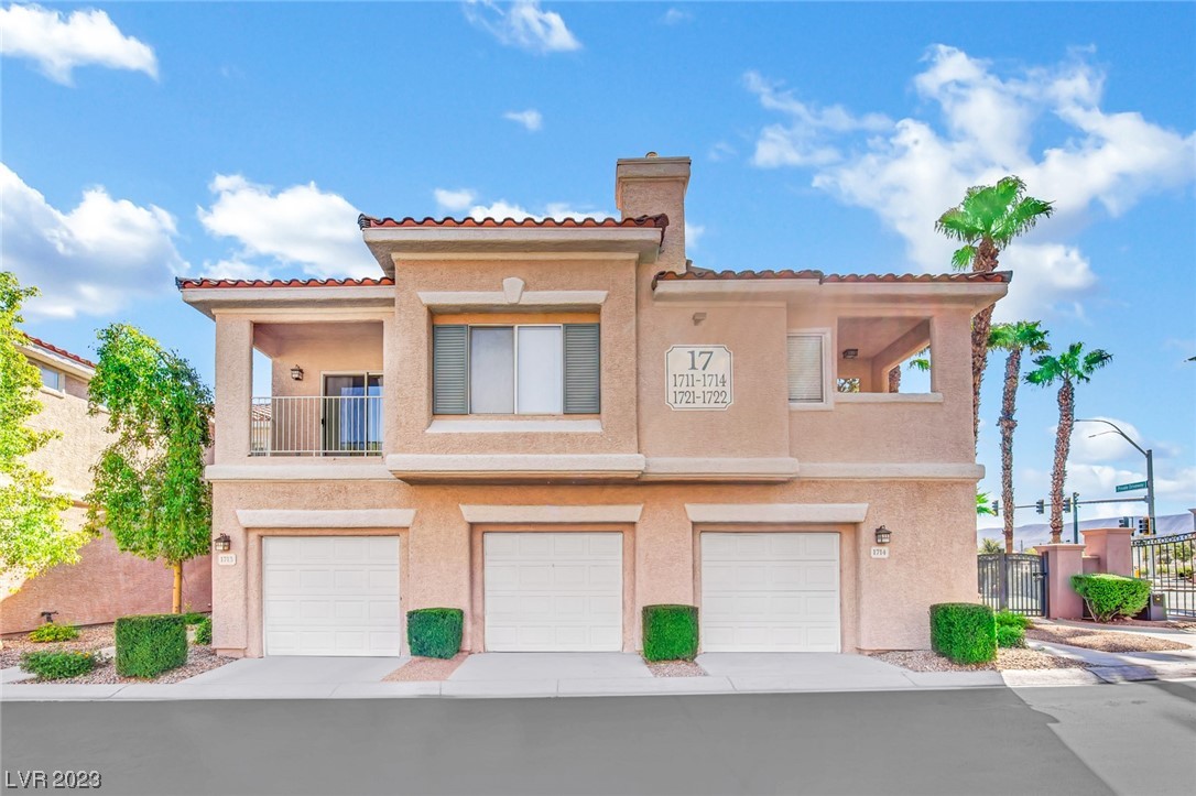 251 S Green Valley Parkway Unit: 1713