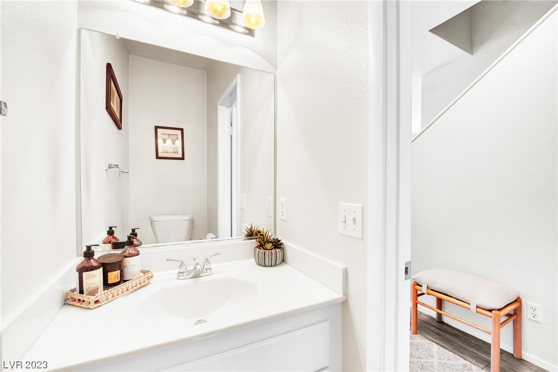 251 S Green Valley Parkway Unit: 1713