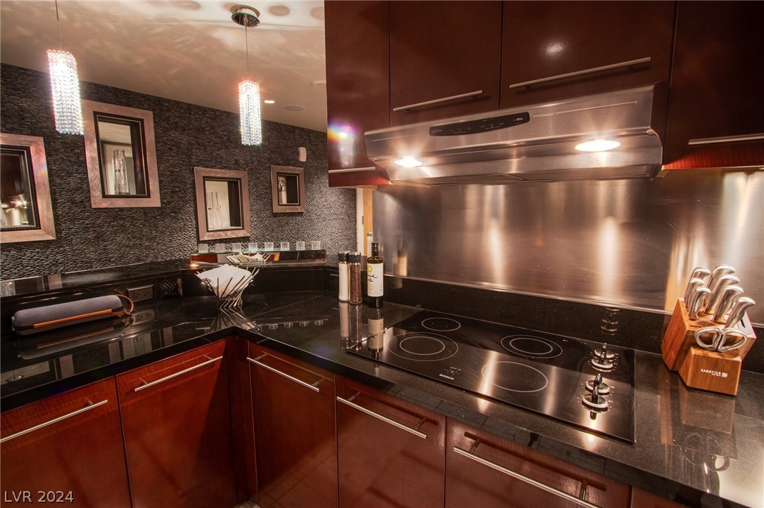 2700 Las Vegas Boulevard 1209