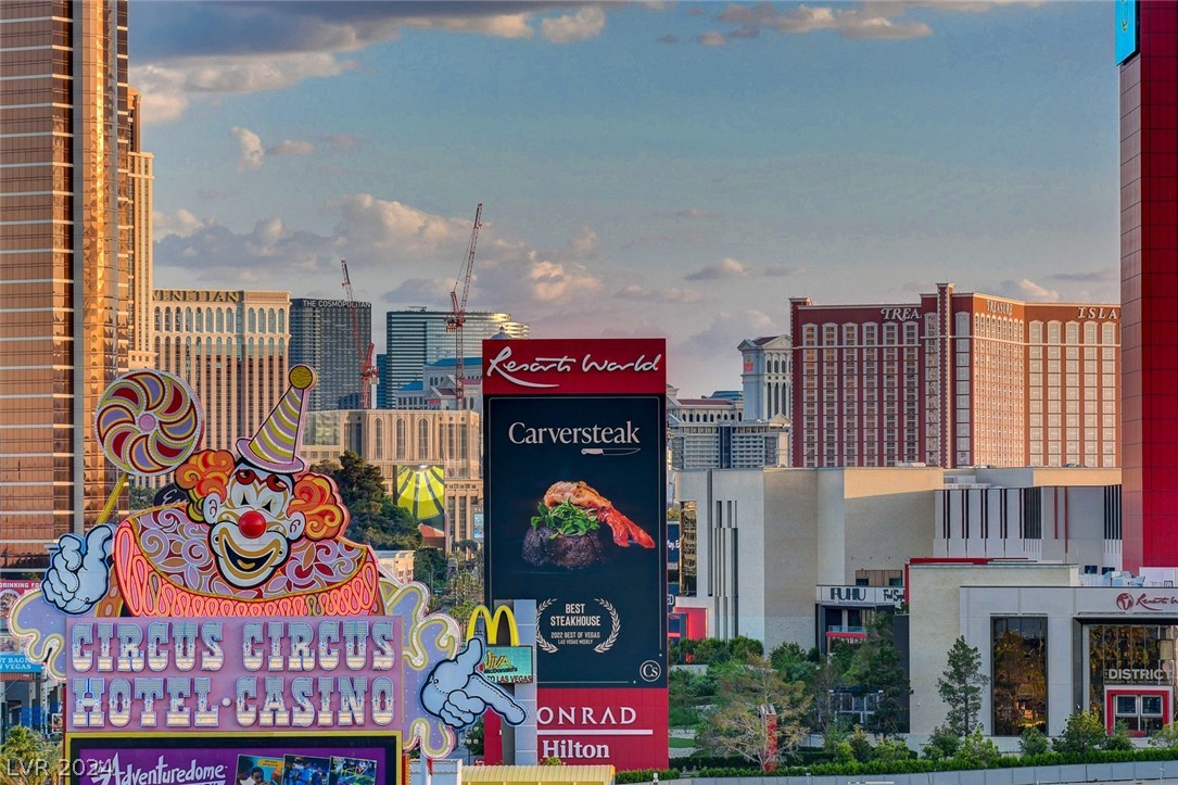 2700 Las Vegas Boulevard 1209