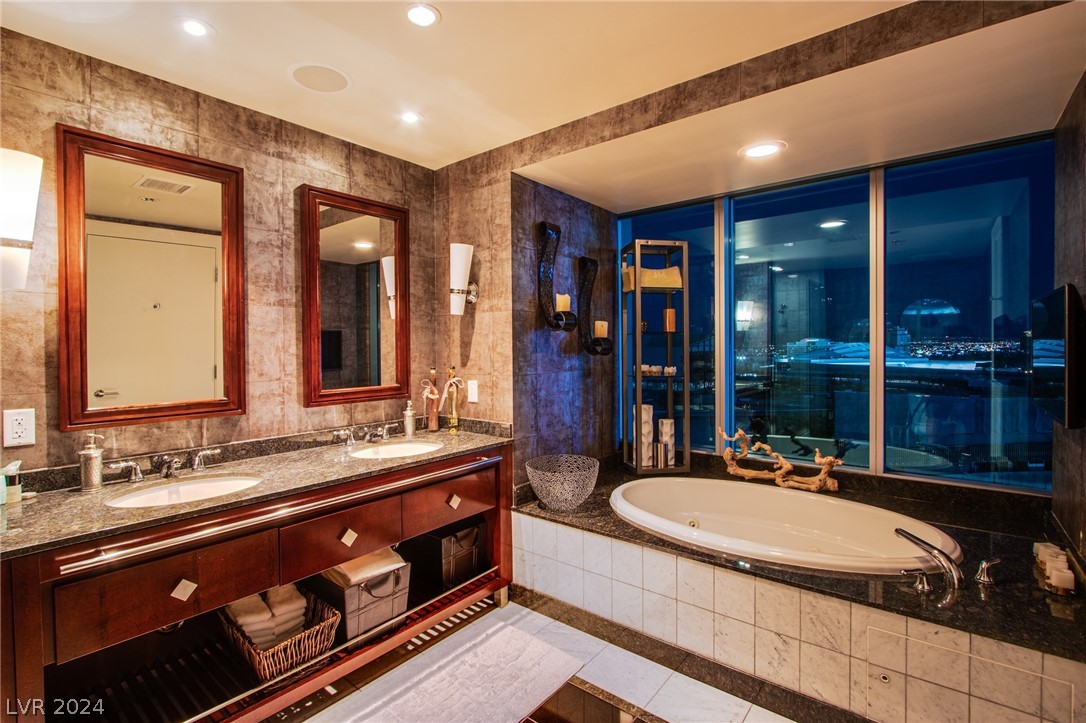 2700 Las Vegas Boulevard 1209