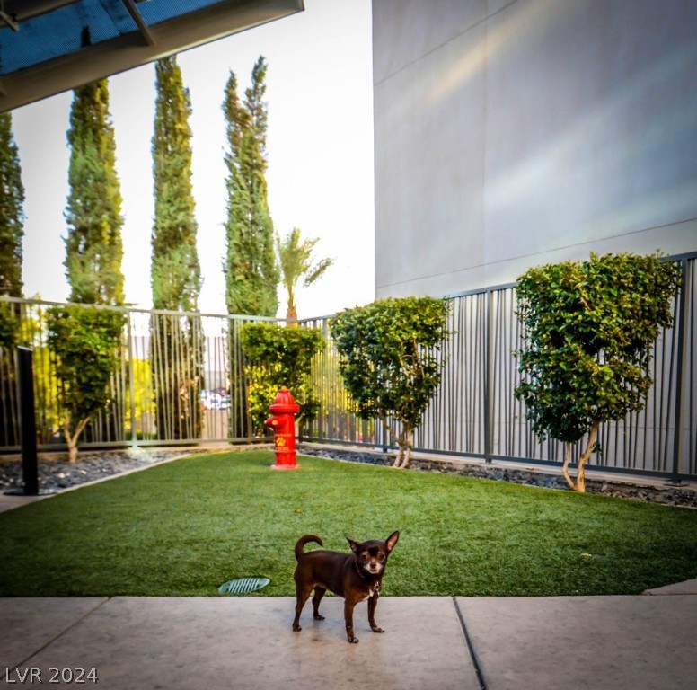 4575 Dean Martin Drive 903