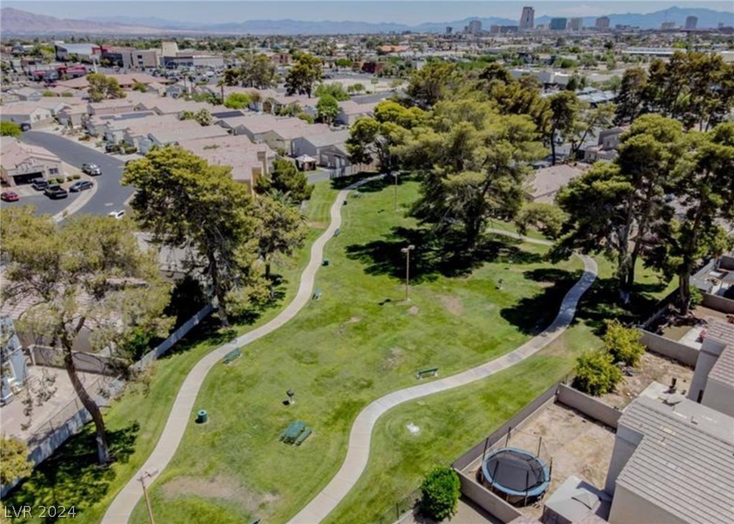 1612 Wendell Williams Avenue