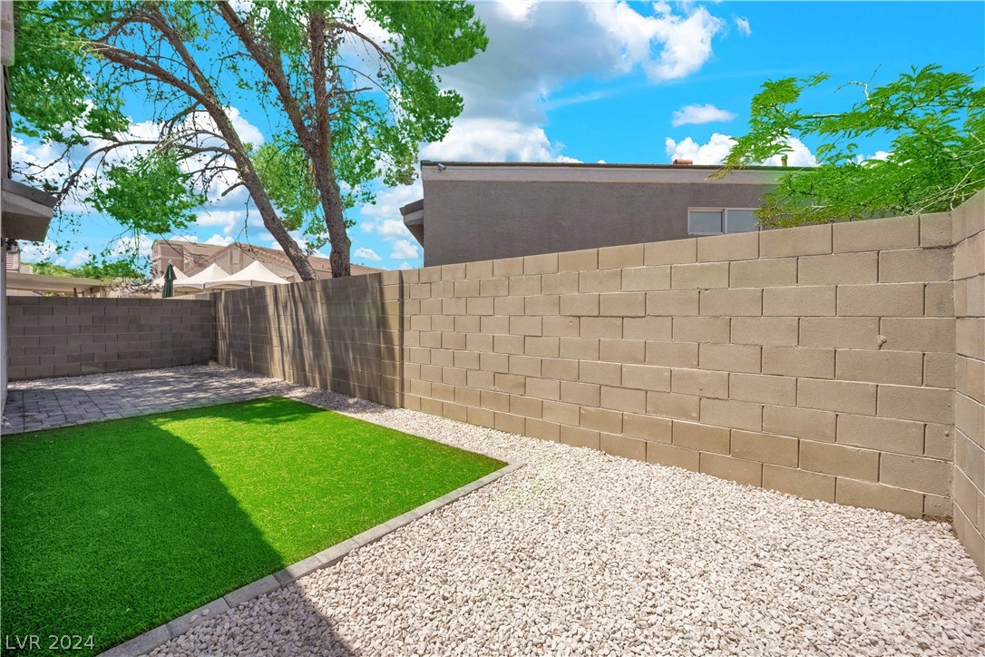 1612 Wendell Williams Avenue