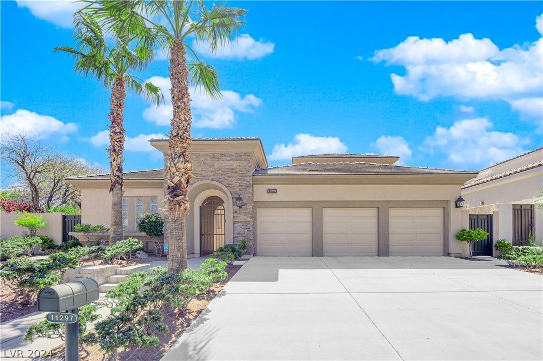 11297 Golden Chestnut Place