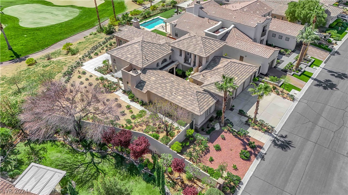 11297 Golden Chestnut Place