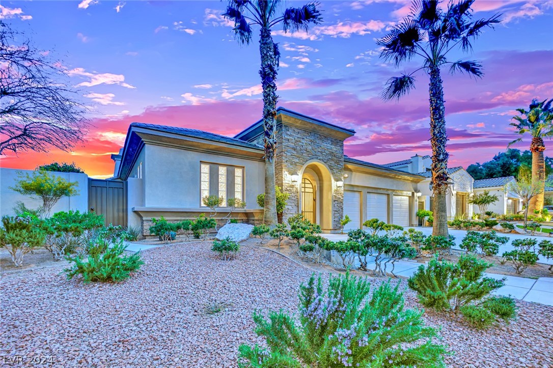 11297 Golden Chestnut Place