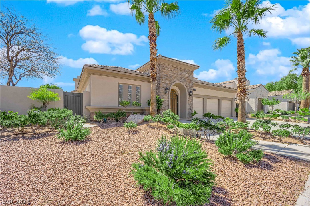 11297 Golden Chestnut Place