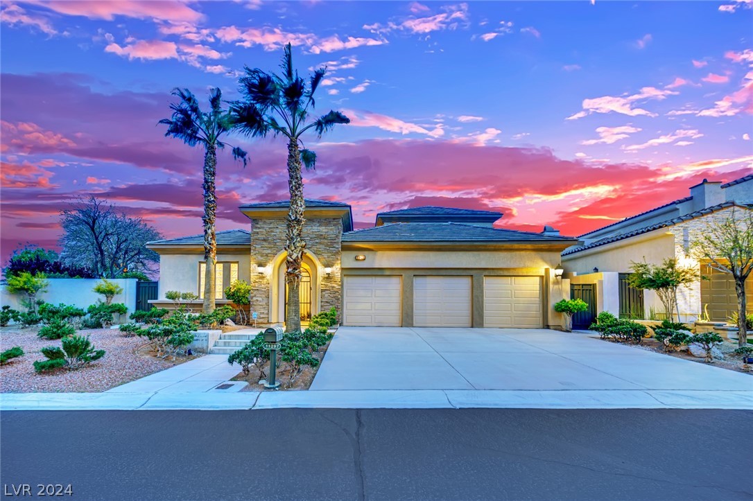 11297 Golden Chestnut Place