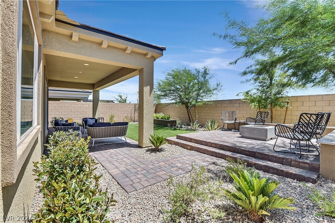 10167 Tree Blossom Avenue