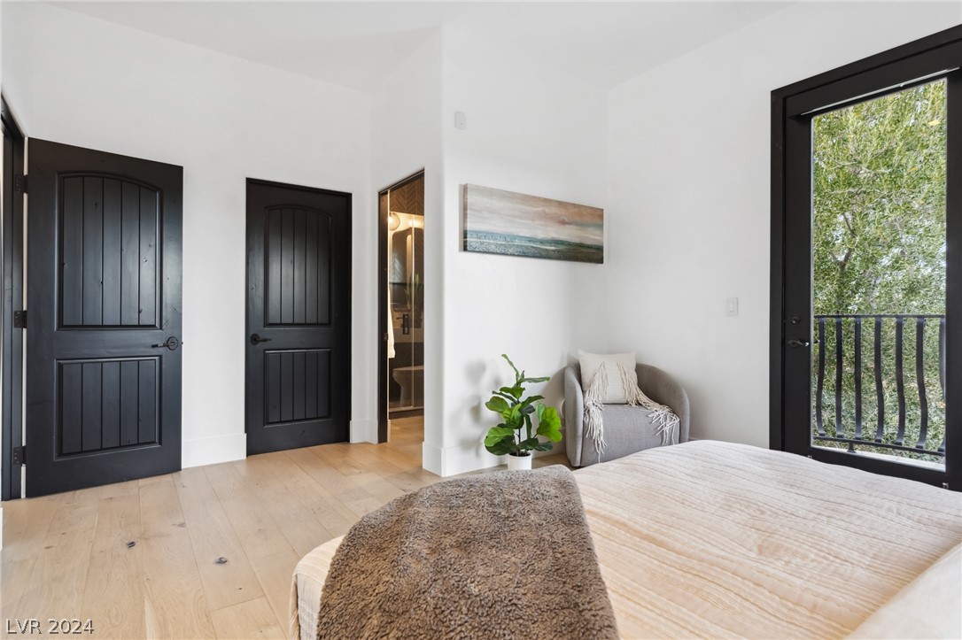 16 Paradise Valley Court