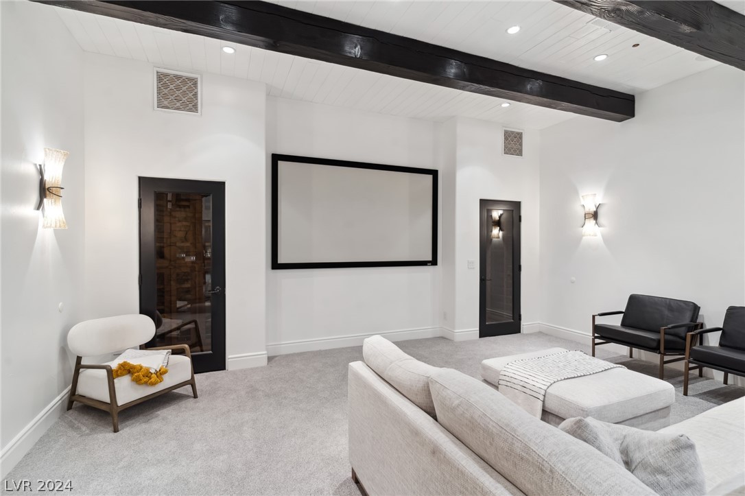 16 Paradise Valley Court