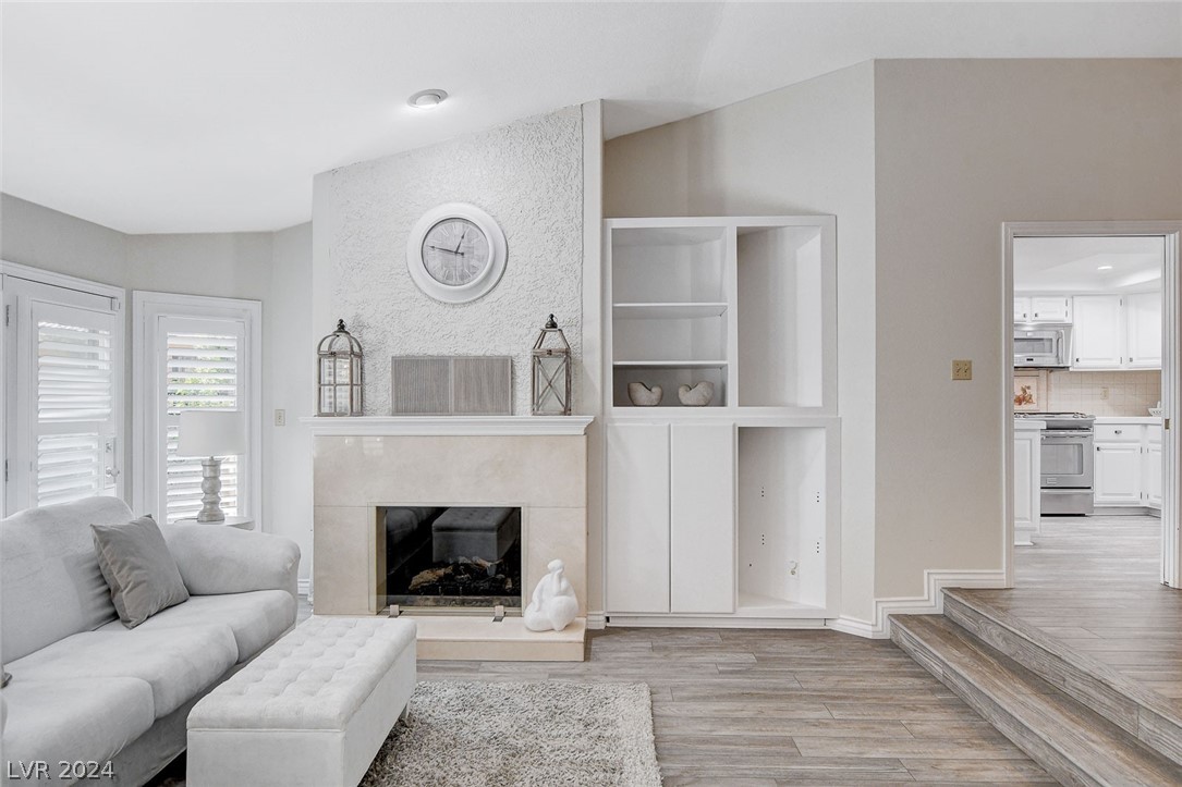 7247 Mission Hills Drive 0