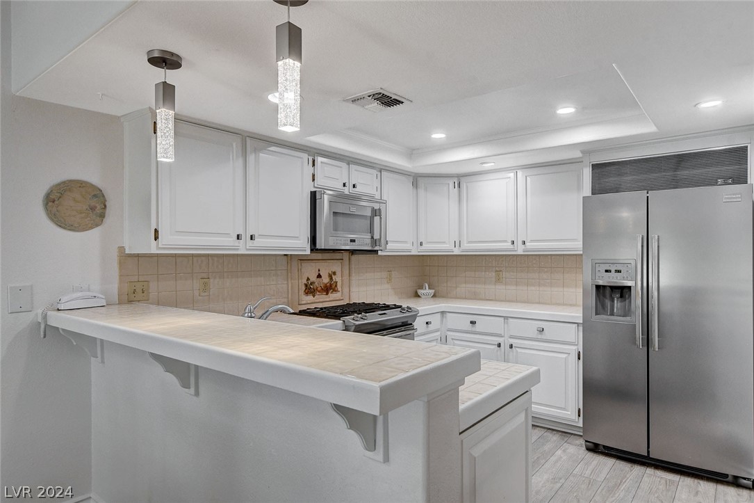 7247 Mission Hills Drive 0