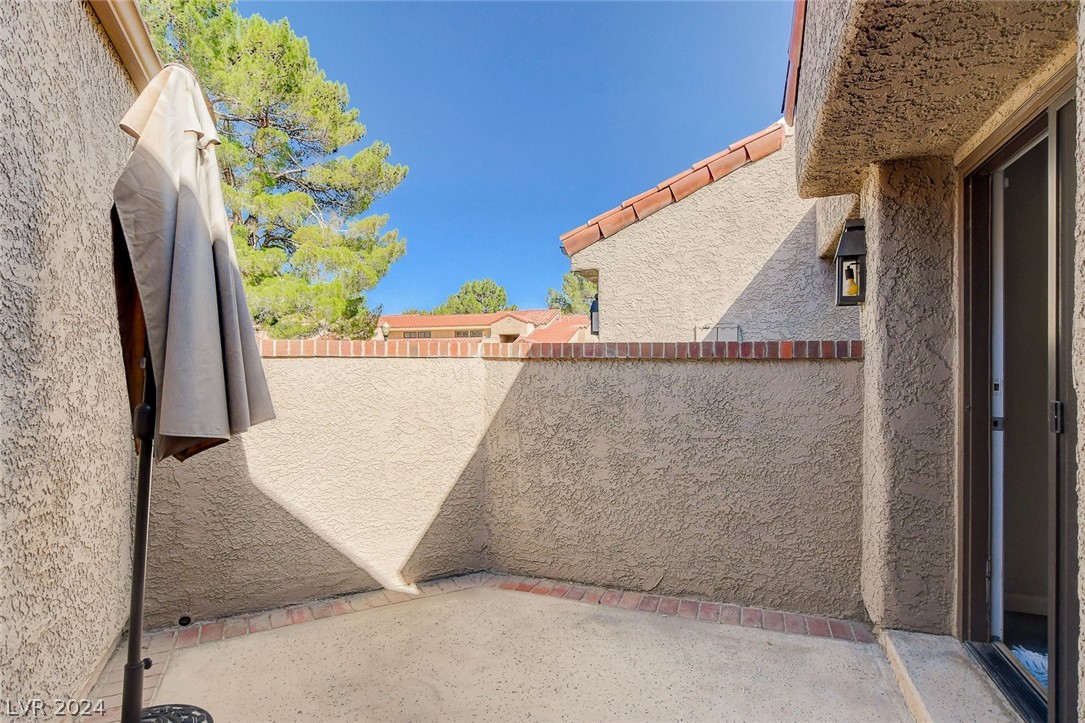 7247 Mission Hills Drive 0