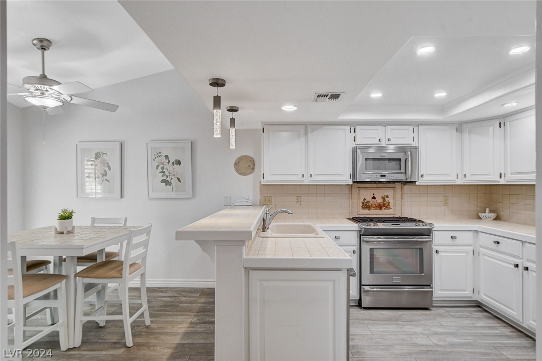 7247 Mission Hills Drive 0