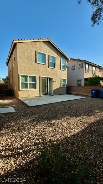 7546 Dobroyd Drive