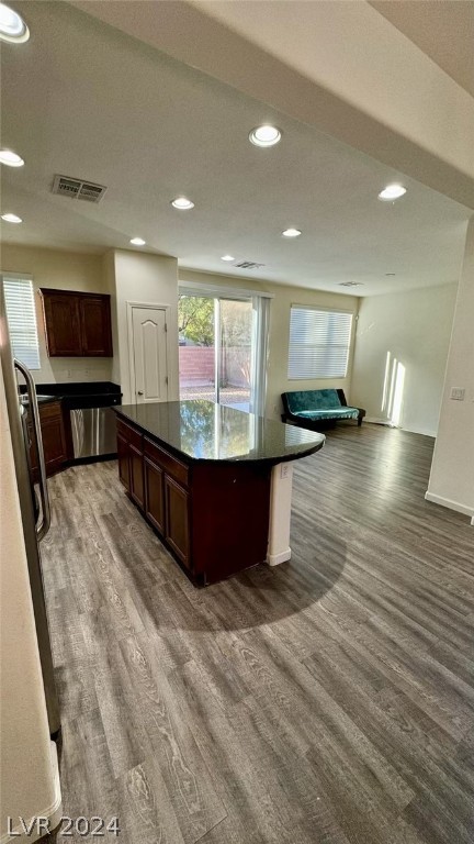 7546 Dobroyd Drive
