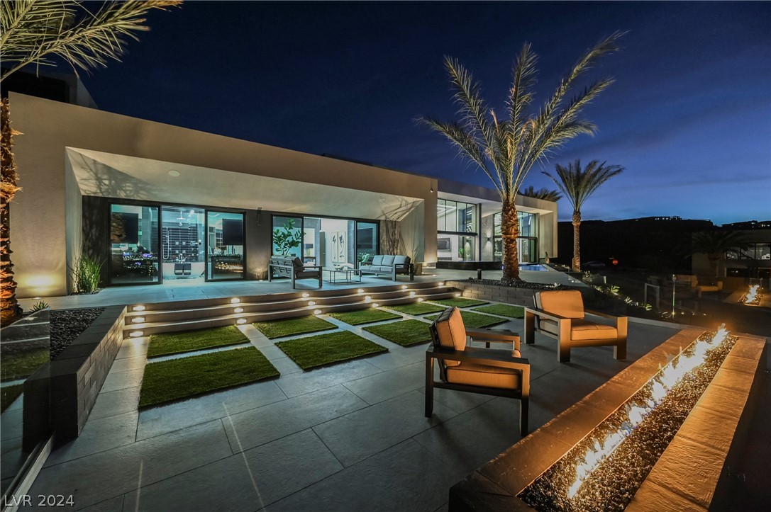 1530 Dragon Crest Avenue