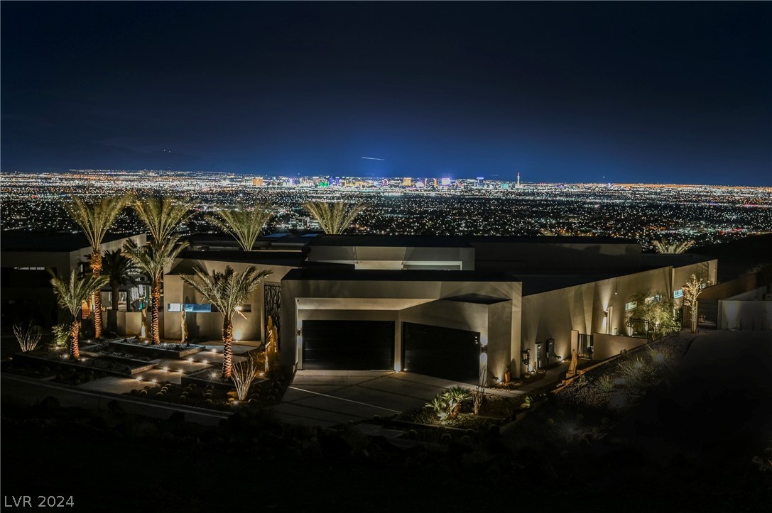 1530 Dragon Crest Avenue