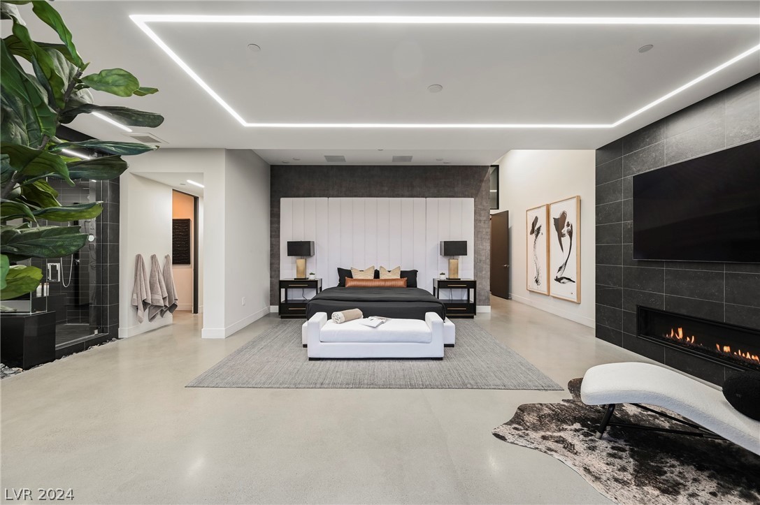 1530 Dragon Crest Avenue