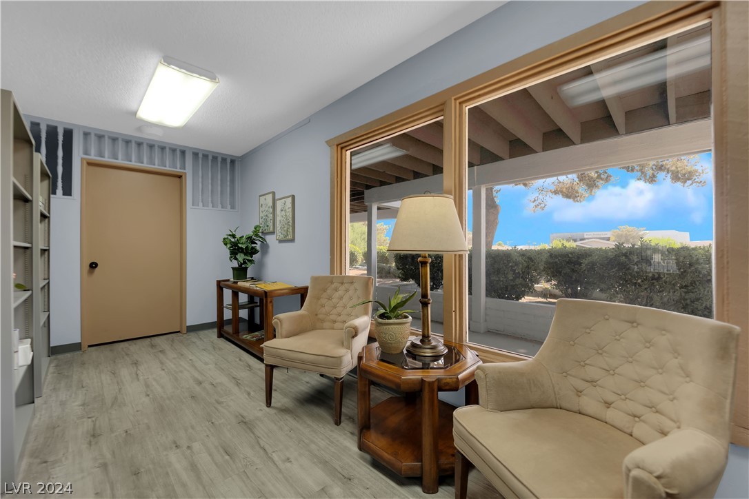 4654 Royal Ridge Way