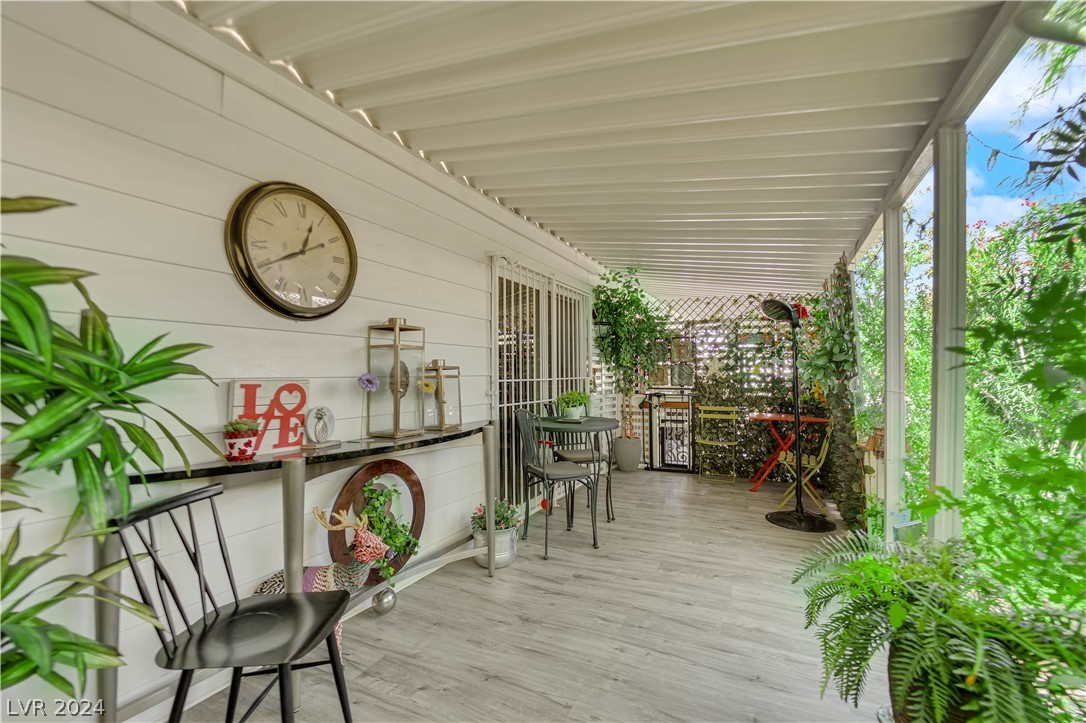 4654 Royal Ridge Way