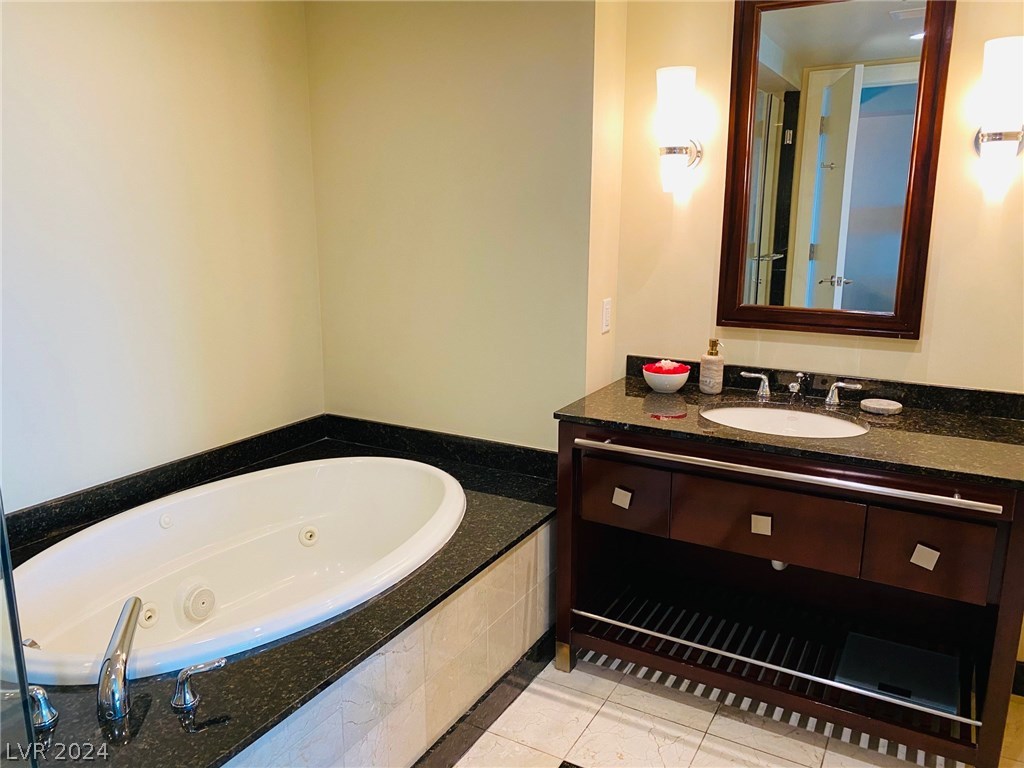 2700 LAS VEGAS Boulevard 3206