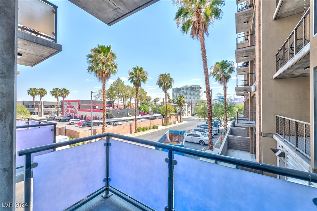 353 East Bonneville Avenue 253