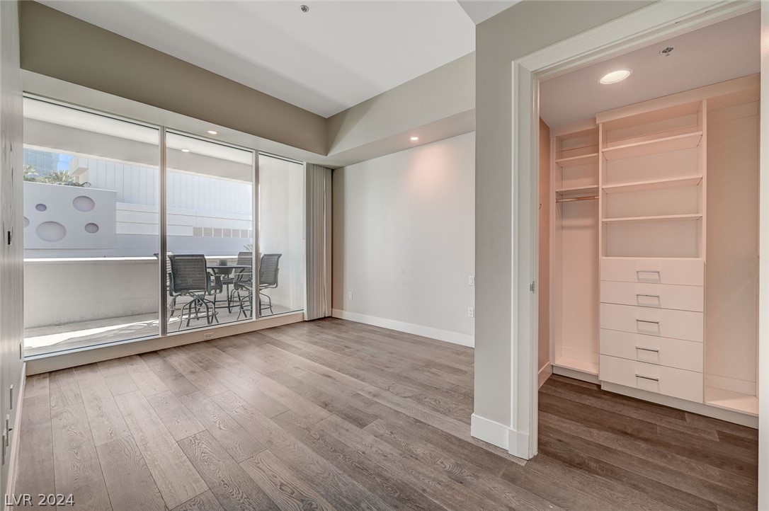 2700 Las Vegas Boulevard 402