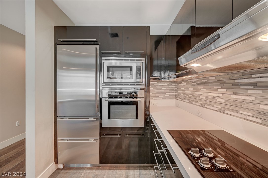 2700 Las Vegas Boulevard 402