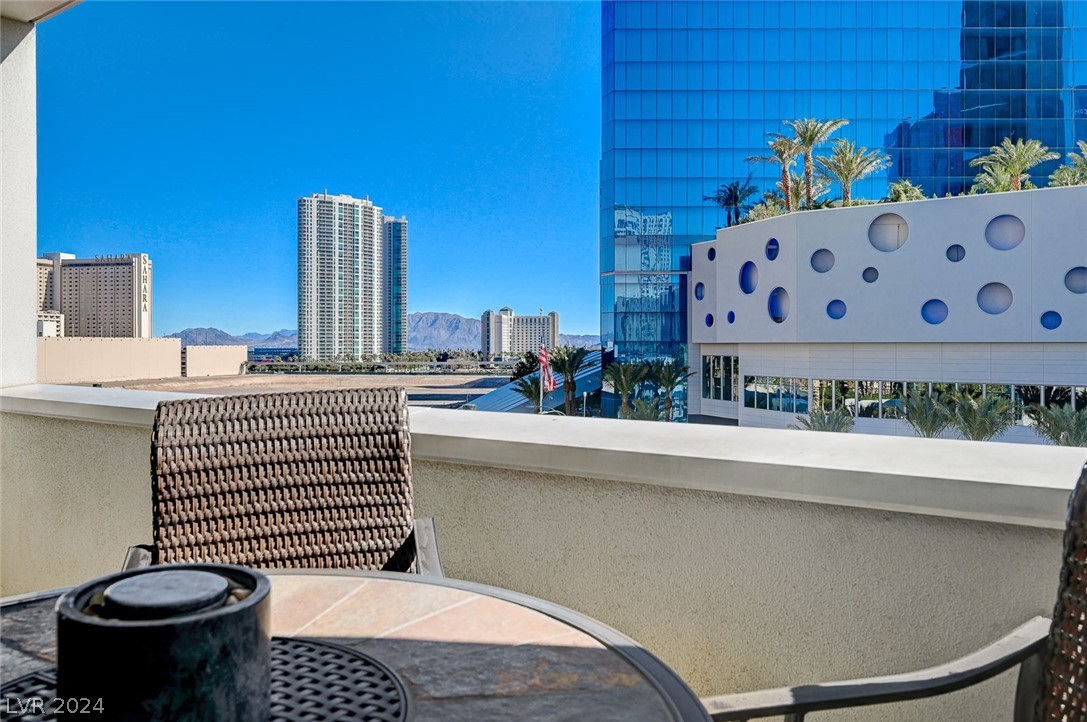 2700 Las Vegas Boulevard 402